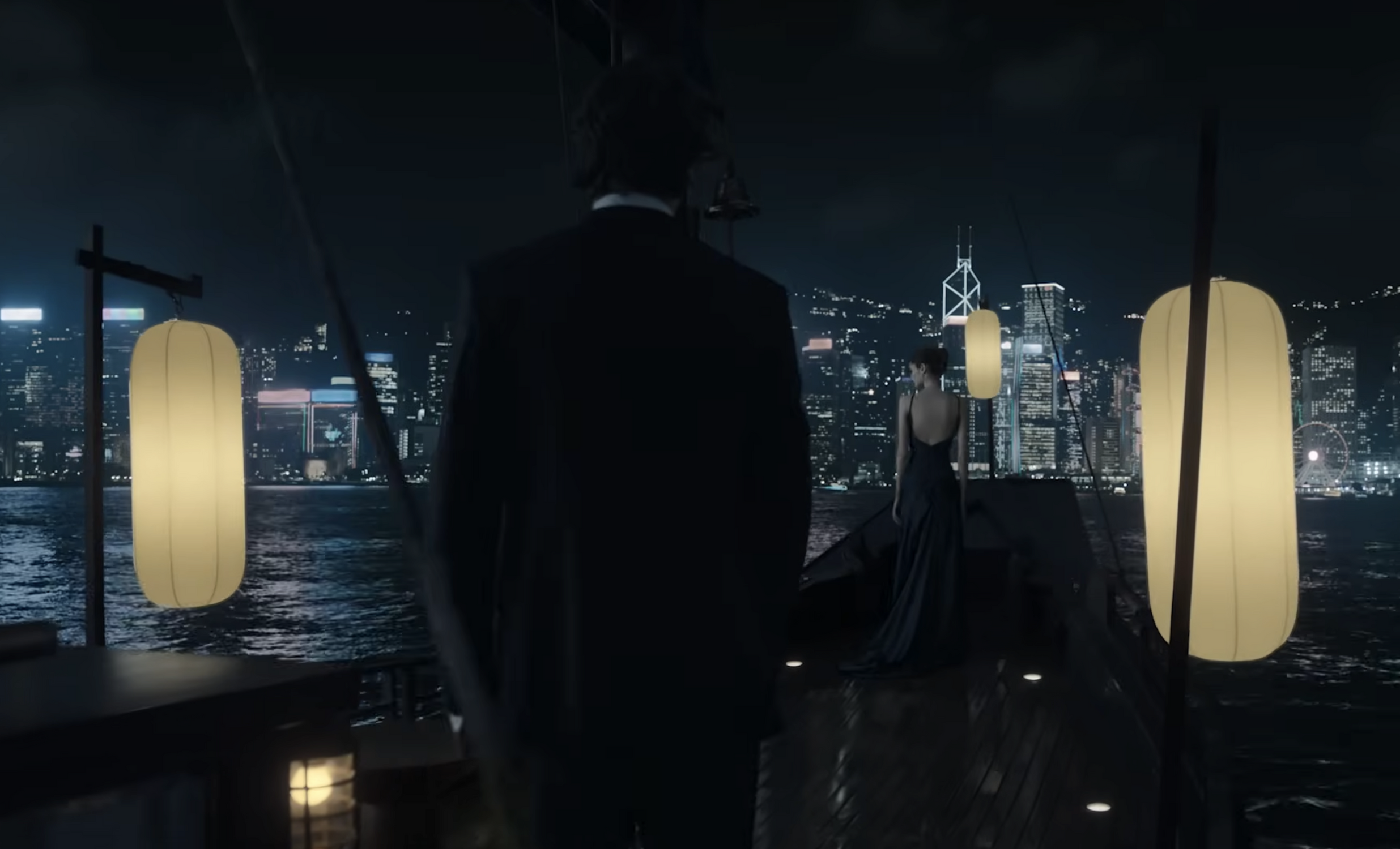 nouveau film publicitaire chanel bleu, avec jacob elordi