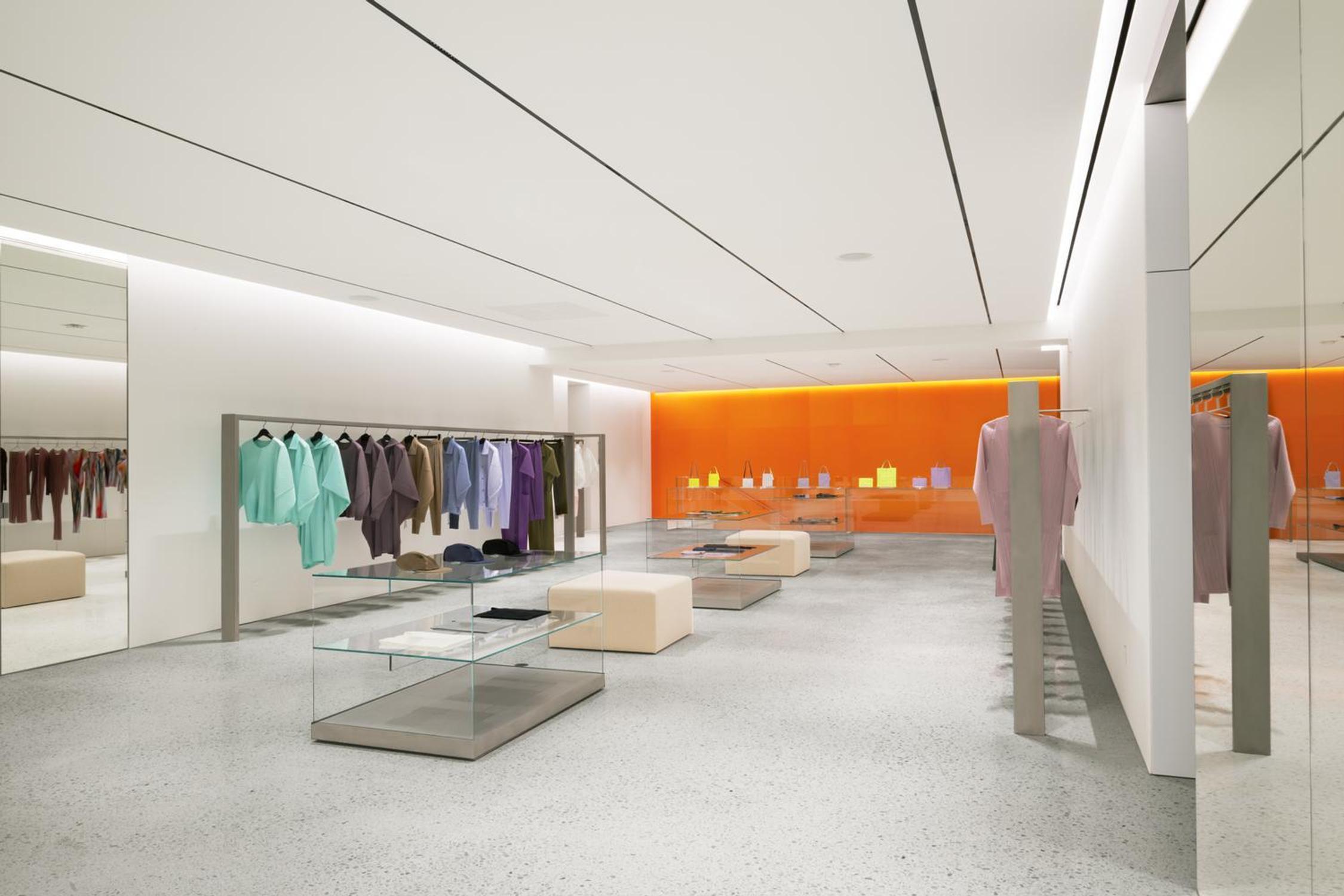 issey miyake paris boutique