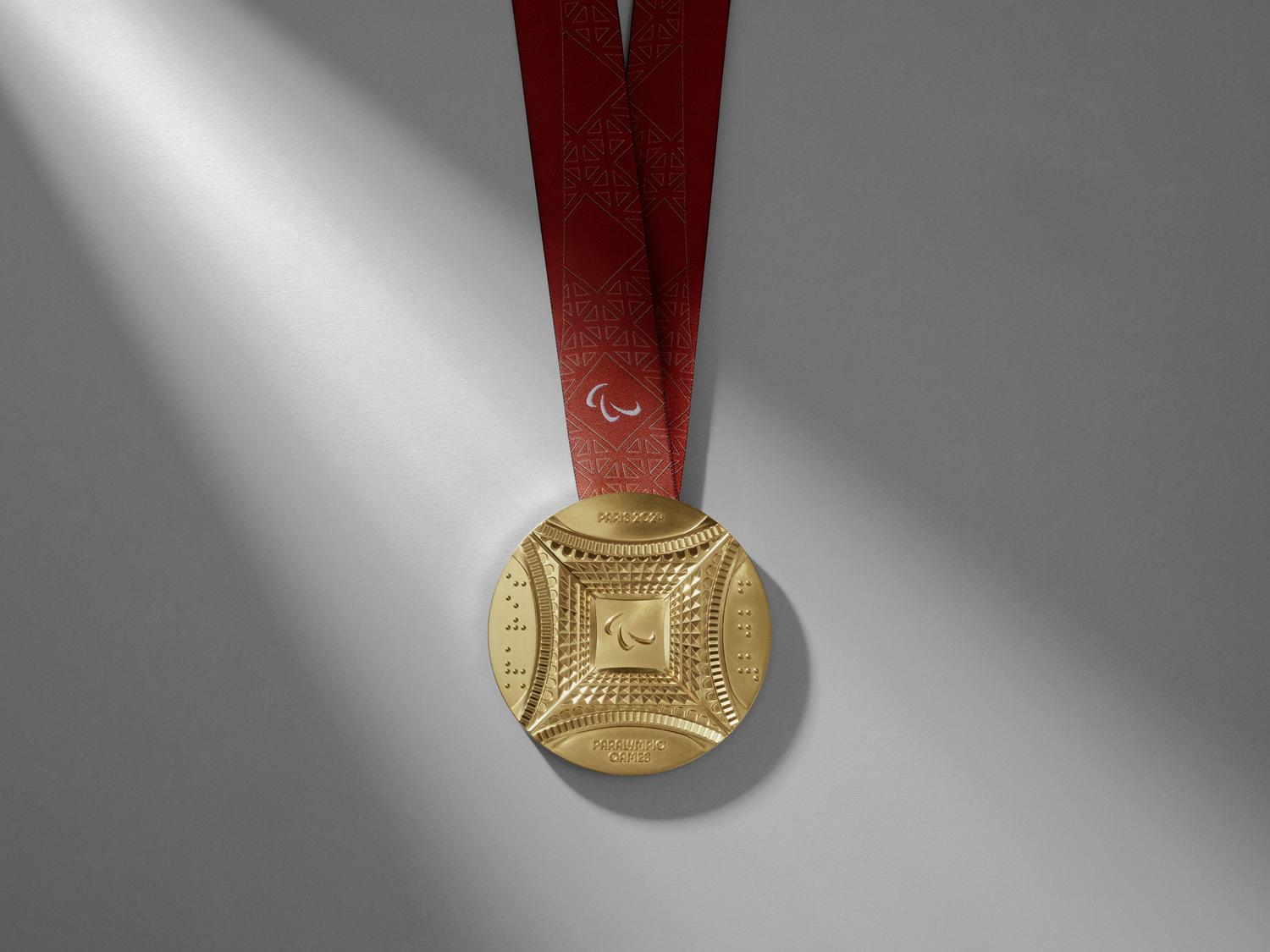 medaille paralympique 2024