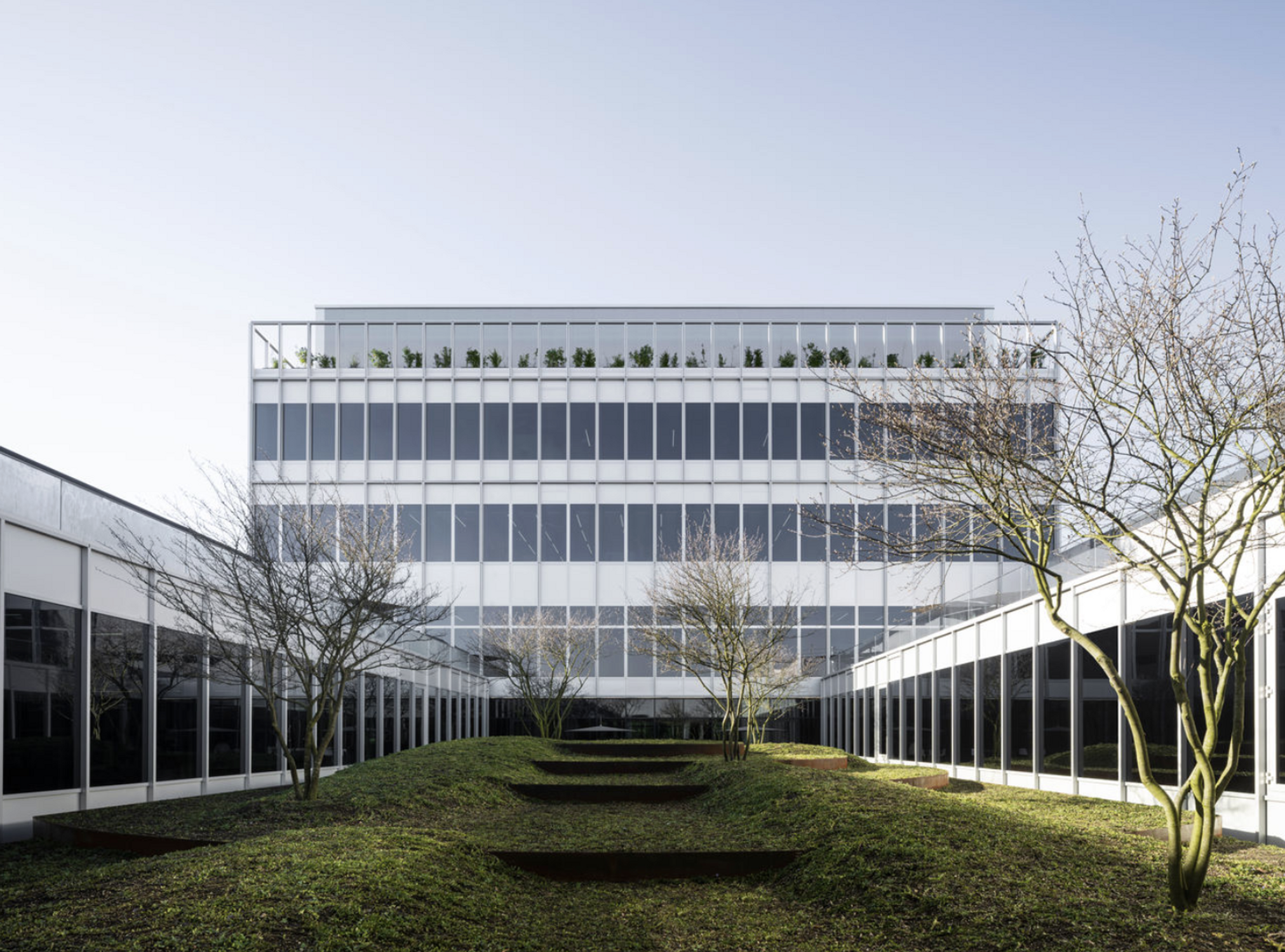 batiment d'audemars piguet d&eacute;di&eacute; &agrave; la fabrication de montres de luxe suisses