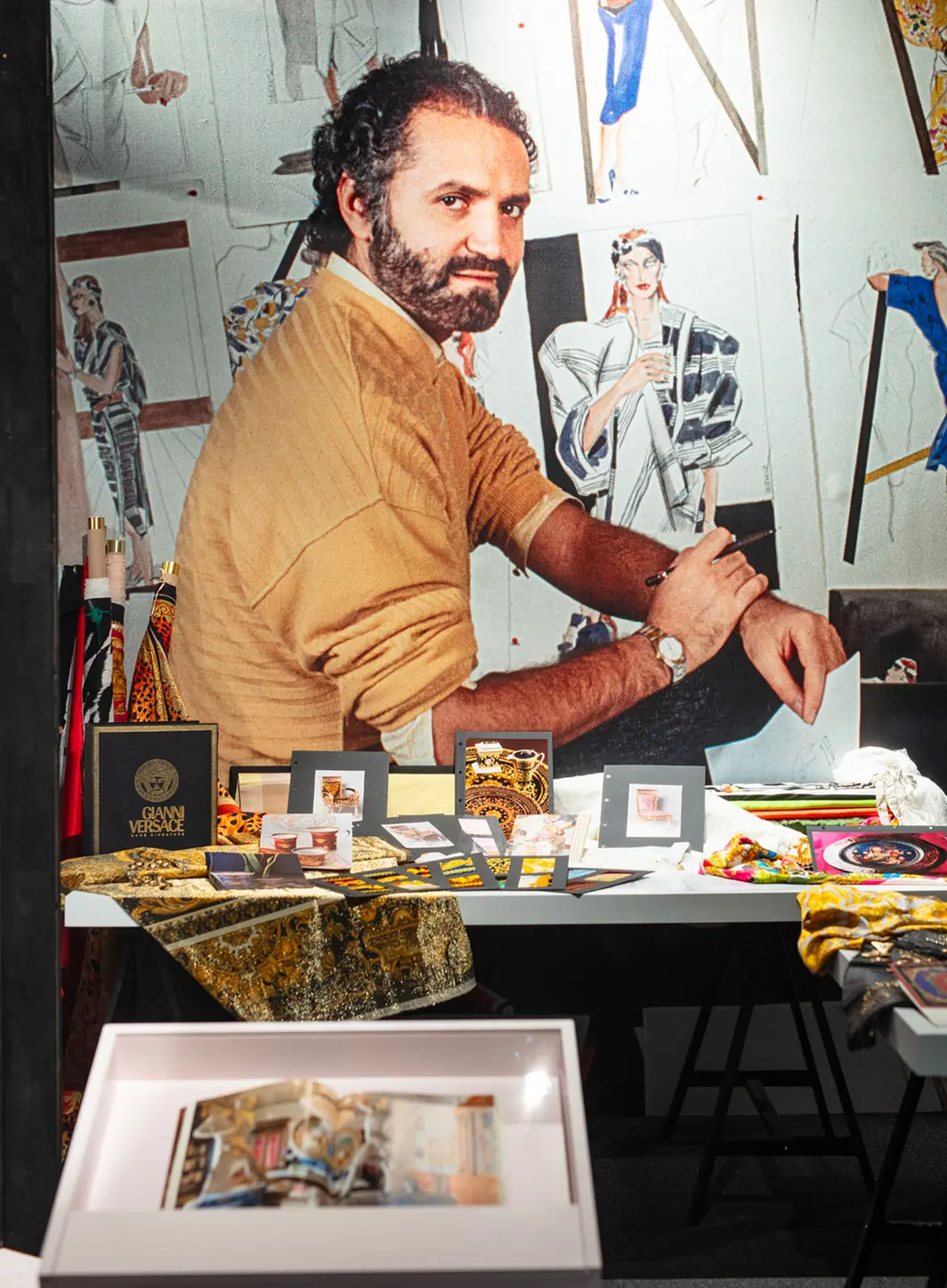 Gianni Versace : la rétrospective événement s'installe à Paris