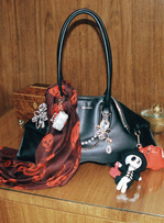 Alexander McQueen pourrait supprimer un tiers de ses effectifs en Italie