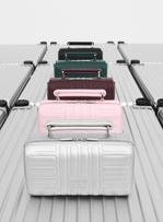 Rimowa lance sa première ligne de sacs à main en cuir