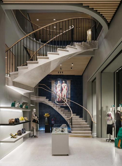 Casa Loewe Montaigne : l’art au cœur du nouveau flagship parisien
