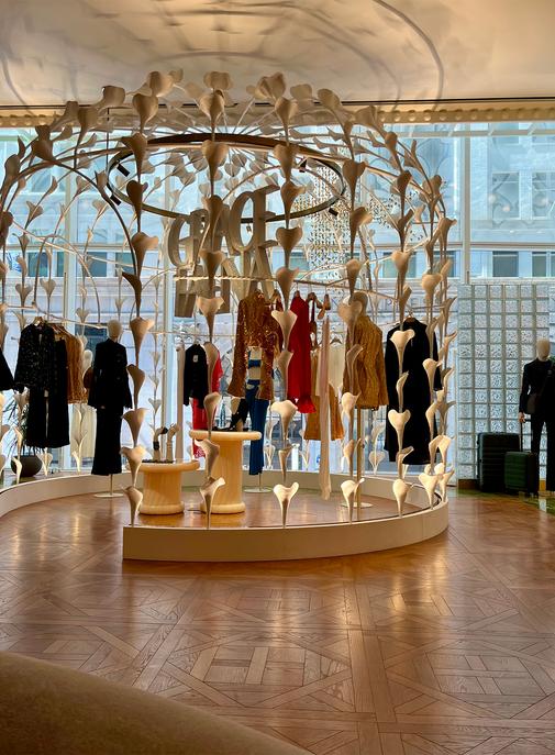 Comment faire pour que le grand magasin redevienne une place du village