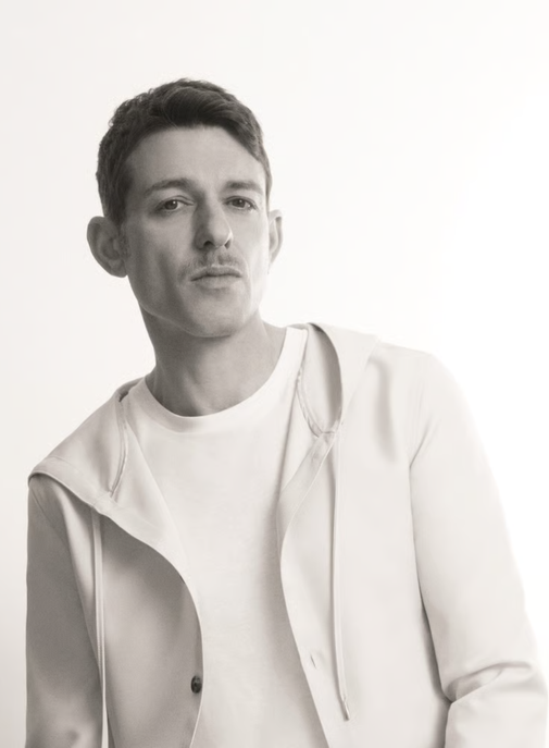 Après cinq ans, Nicolas Di Felice quitte la direction artistique de Courrèges
