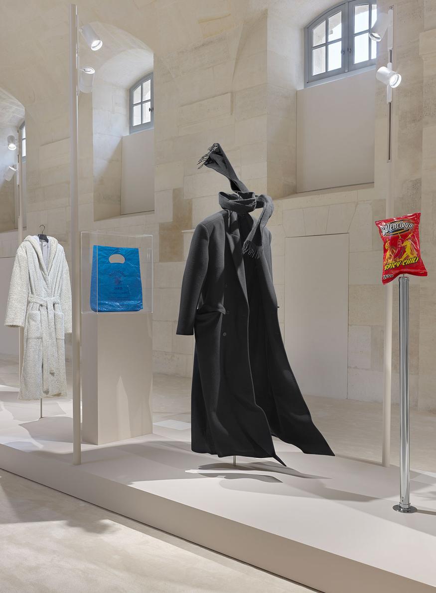 exposition mode balenciaga demna paris date lieu été 2025