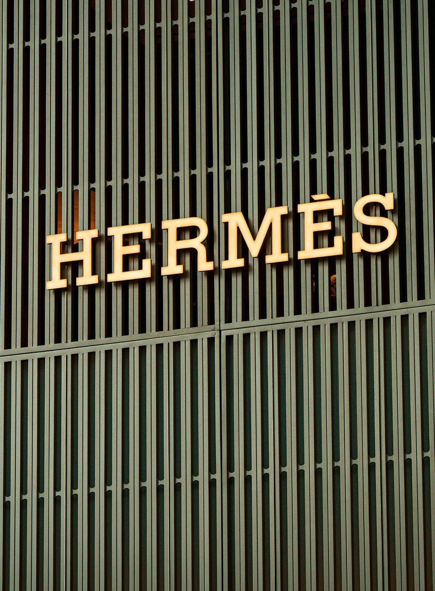 hermès investit dans le cachemire de luxe en italie