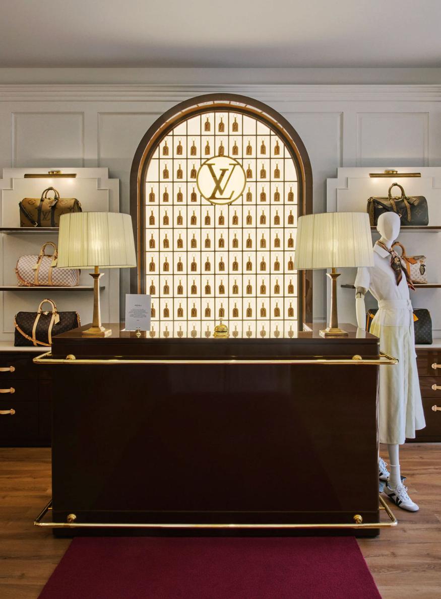 hotel louis vuitton à londres sur berkeley square, ouvert jusqu'en juin 2026