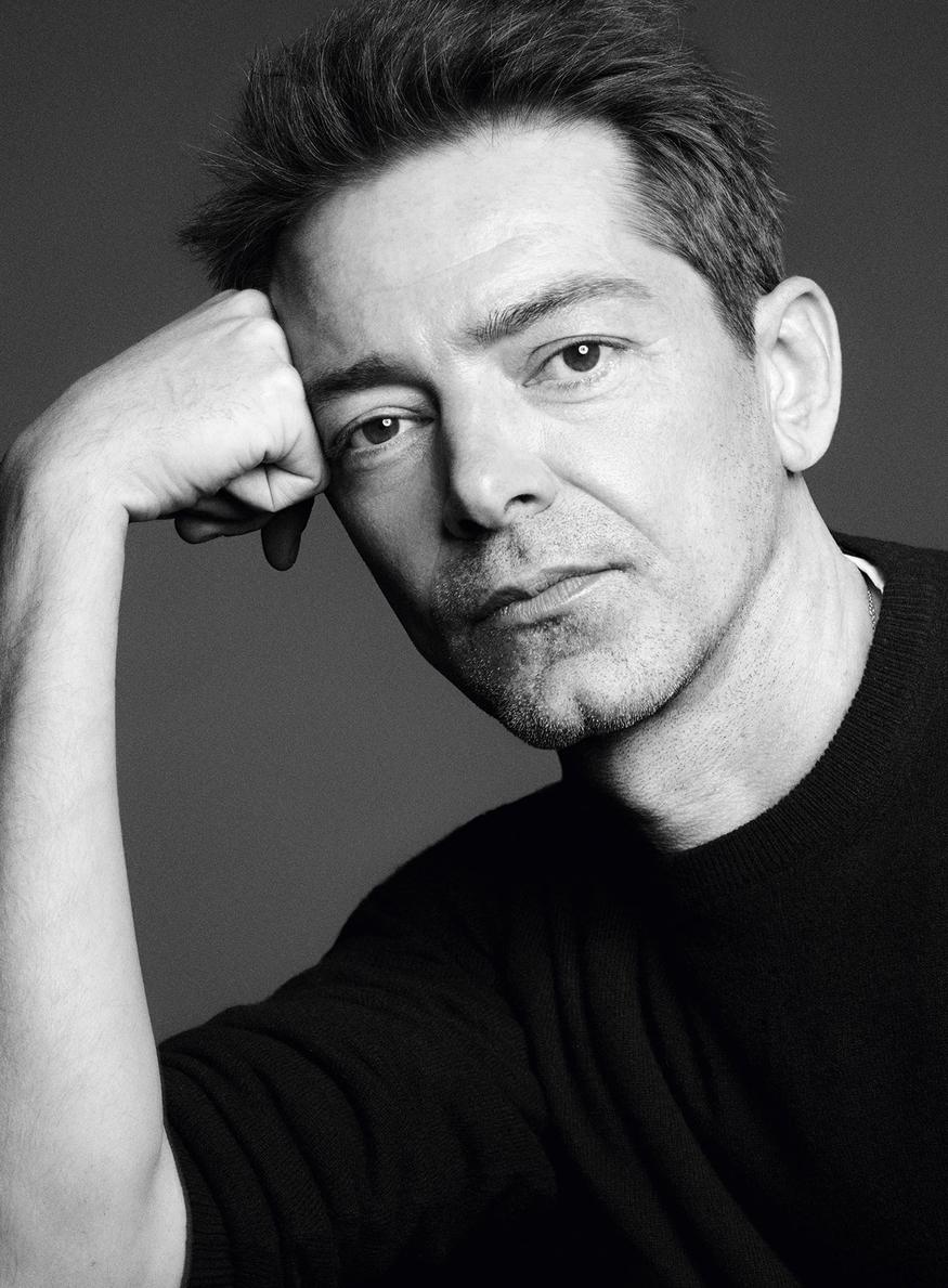 Pieter Mulier, confirmé chez Versace comme nouveau directeur artistique en 2026