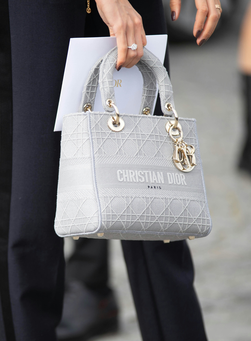 the realreal chiffre affaires 2025